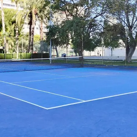 <1 Min Beach, Sea Views, Ac, Wifi, Pool, 3xtennis Appartement Alicante