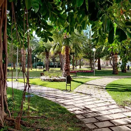 Apartment <1 Min Beach, Sea Views, Ac, Wifi, Pool, 3xtennis *